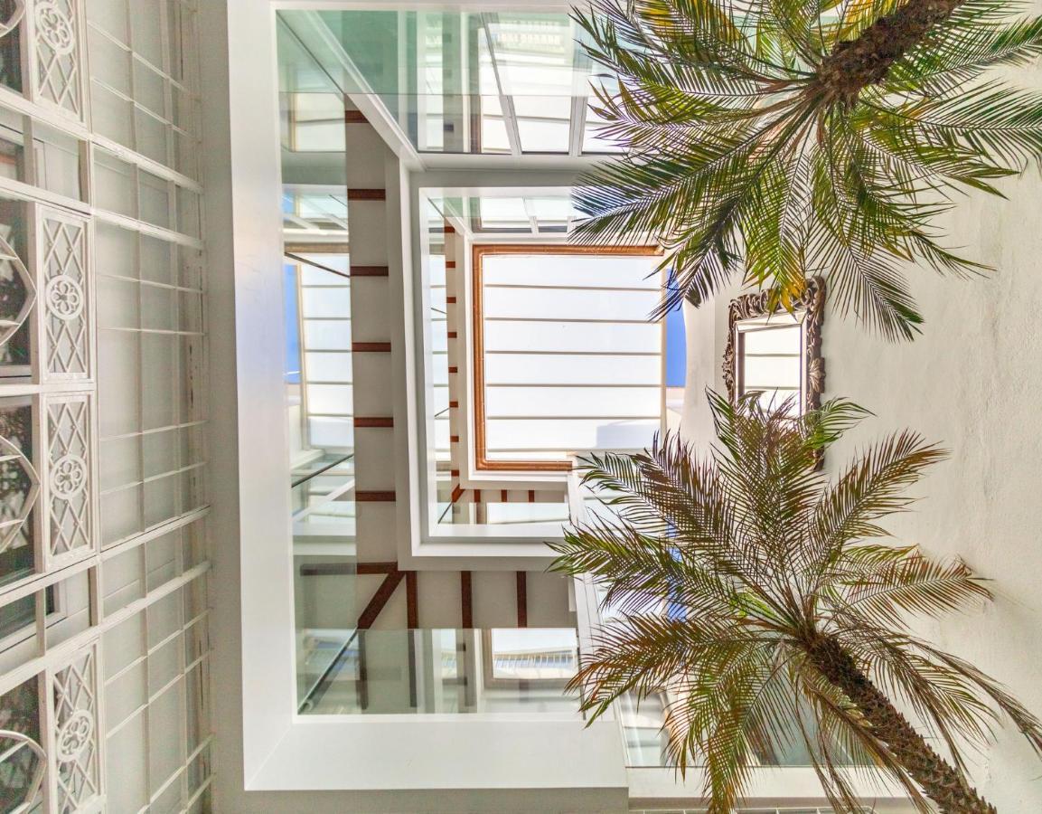 Harinas Central Apartments By Valcambre Севилья Экстерьер фото